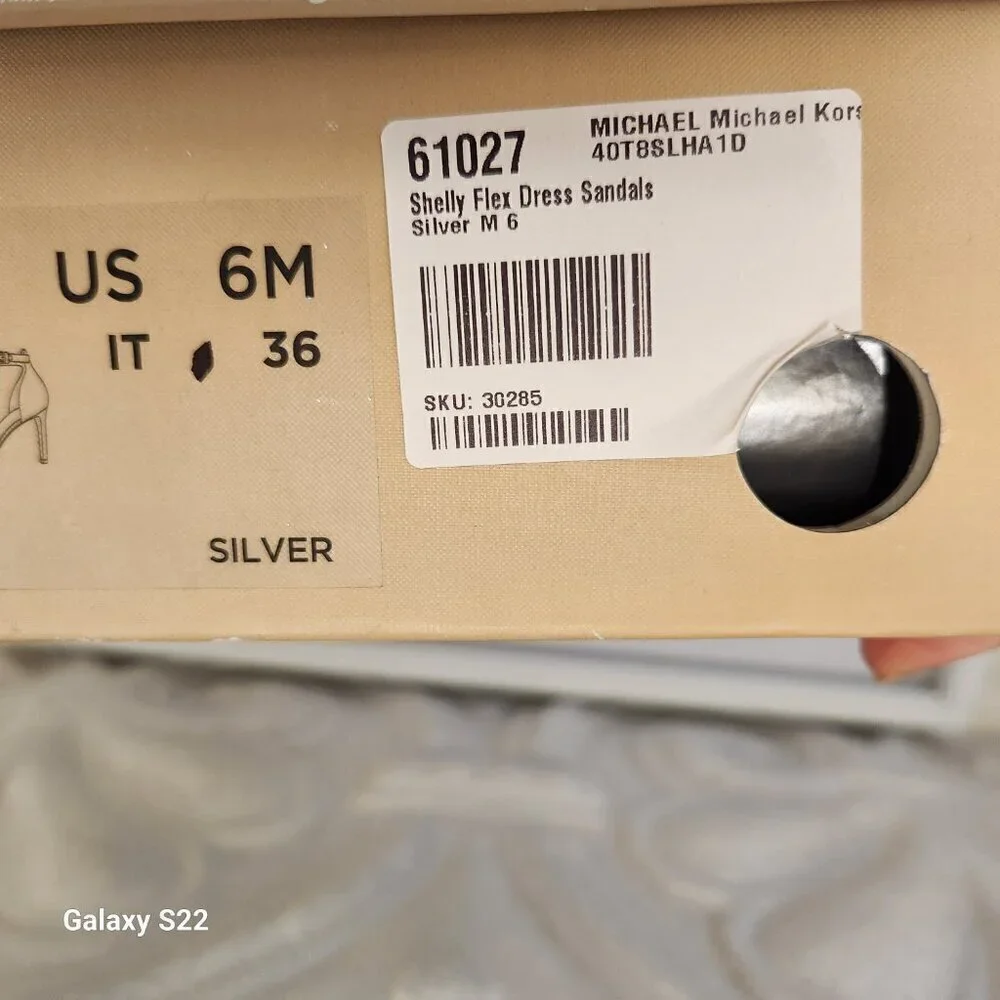 Michael Kors Women's Shelly Flex Dress Heeled Sandals Silver Glitter. NIB. Sz 6